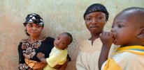 ORIE Nutrition programme Photo for the ORIE project. Credit: Young mothers with their babies Kwara State, Nigeria. Jenny Matthews / Panos